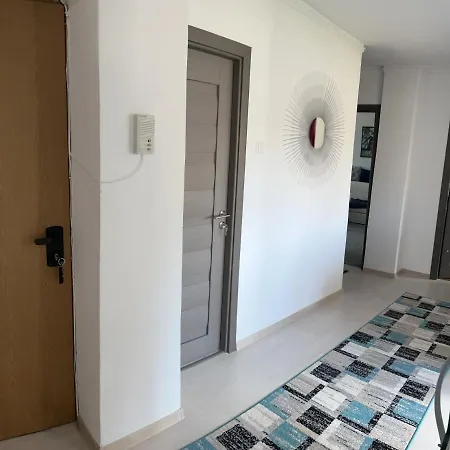 Apartament La Malul Marii Constanta