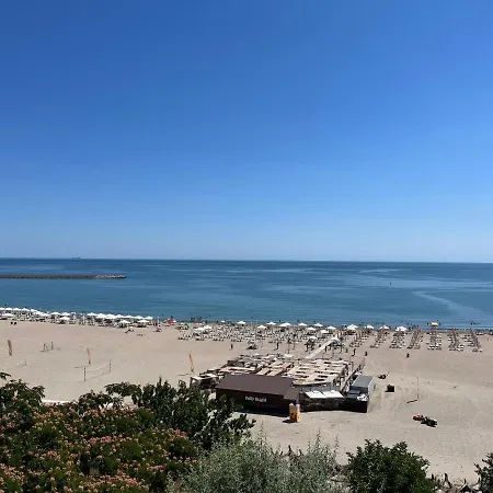 Apartament La Malul Marii *