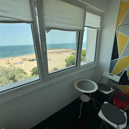 La Malul Marii Apartmán