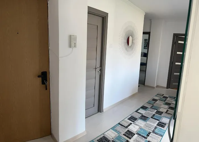 La Malul Marii Konstanca